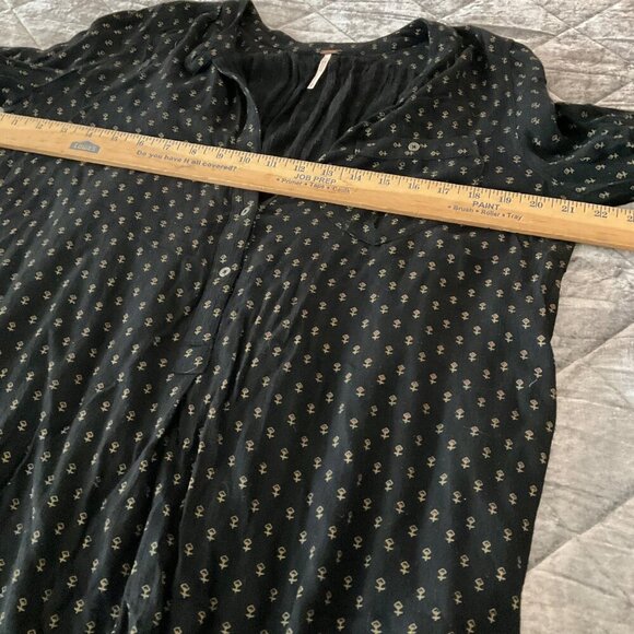 Free People Black Floral Long Sleeve Hi-Low Oversized Tunic S boho - Picture 7 of 10